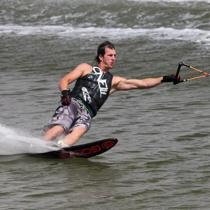 Link to Waterski / Wake Lessons